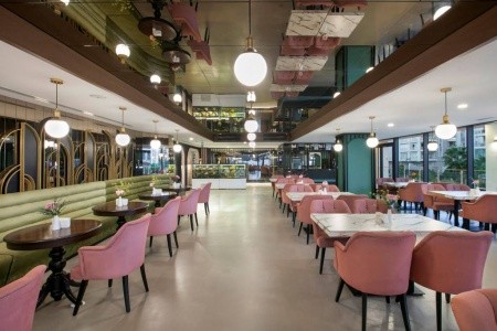 Greenwood Suites Resort - 9