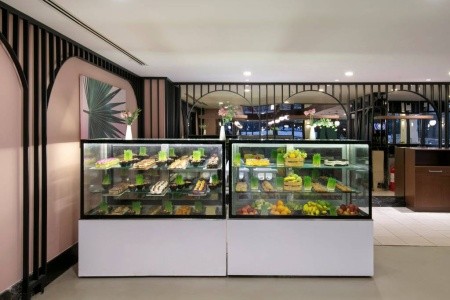 Greenwood Suites Resort - 11