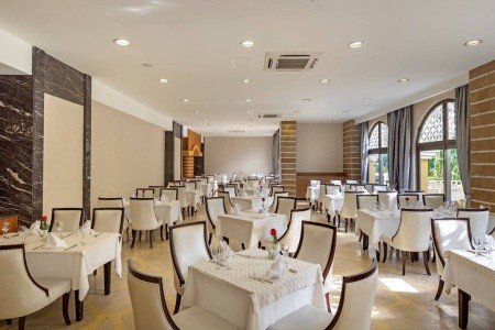 Royal Holiday Palace - 11