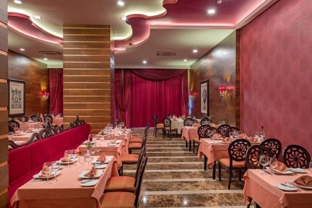 Royal Holiday Palace - 17