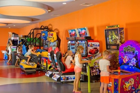 Royal Holiday Palace - 28