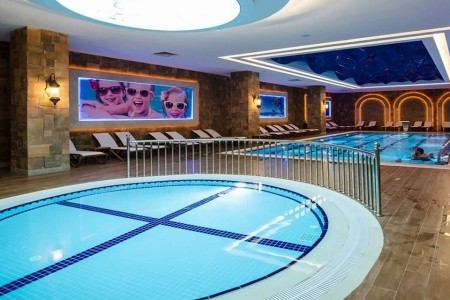 The Lumos Deluxe Resort - 7