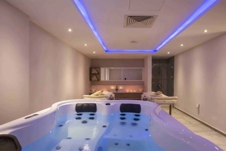 The Golden Coast Beach - 26