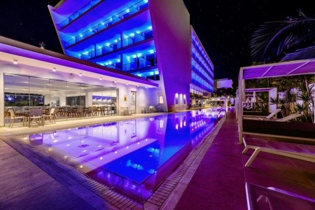 Tasia Maris Seasons - 2