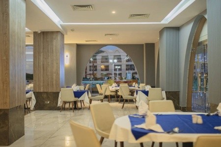 Titanic Beach Spa & Aquapark - 4