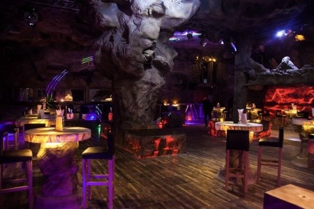 Caves Beach Resort Hurghada - 4