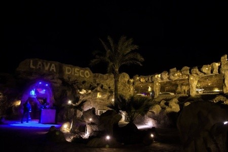 Caves Beach Resort Hurghada - 10