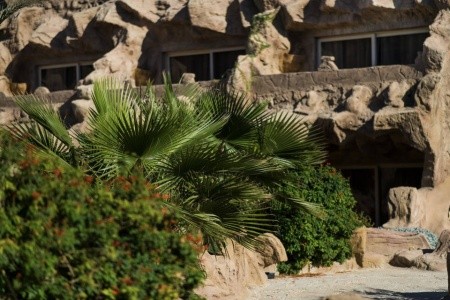 Caves Beach Resort Hurghada - 14