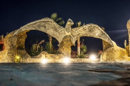 Caves Beach Resort Hurghada - 31