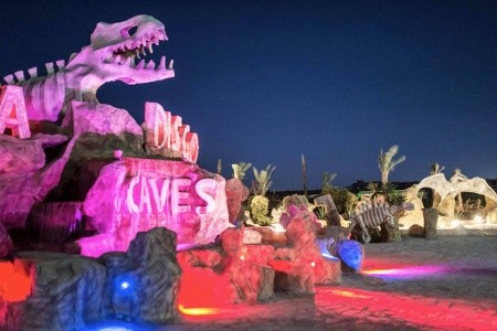 Caves Beach Resort Hurghada - 33