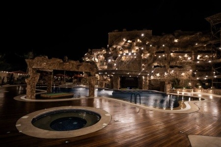 Caves Beach Resort Hurghada - 36