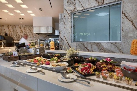 Vantaris Luxury Beach Resort - 8