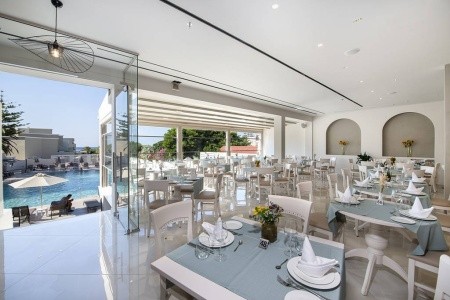 Vantaris Luxury Beach Resort - 12