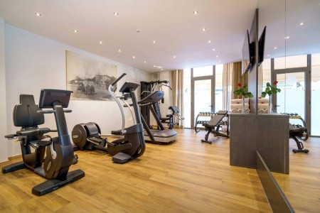 Kyma Suites Beach Hotel - 17