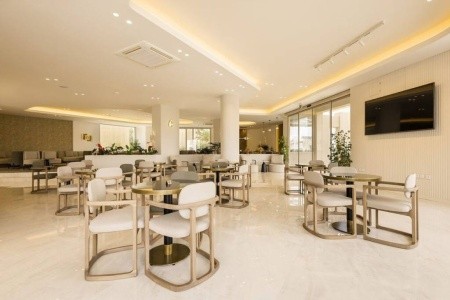 Vantaris Palace - 29