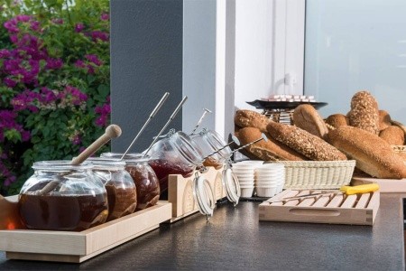 Troulis Apartments - 12