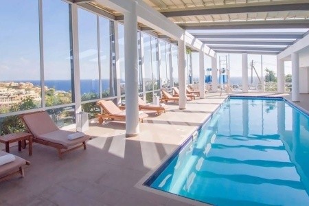 Peninsula Resort & Spa - 17