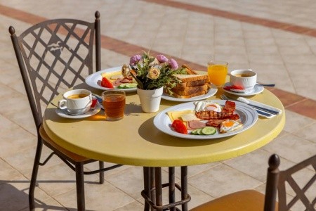 Seagull Hotel Apartments - 3