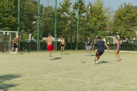 Dit Majestic Beach Resort - 31