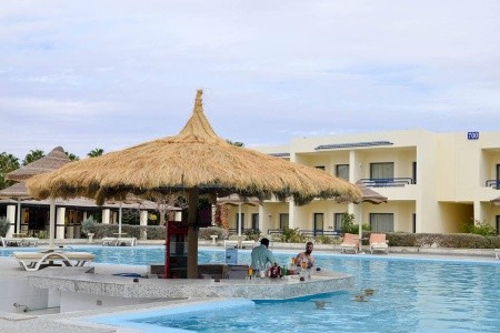 Cataract Resort - 4