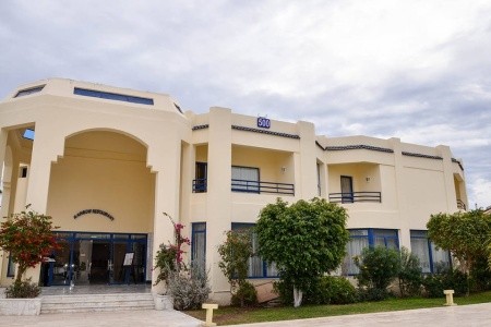 Cataract Resort - 10