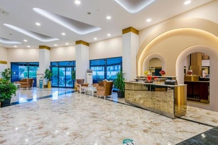 Turecko Alanya Blue Star Hotel 7 dňový pobyt All Inclusive Letecky Letisko: Praha September 2026 (21/09/26-27/09/26)