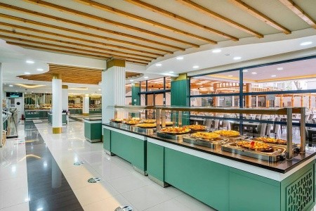 Turecko Alanya Blue Star Hotel 7 dňový pobyt All Inclusive Letecky Letisko: Praha September 2026 (21/09/26-27/09/26)