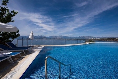 Ramada Plaza By Wyndham Antalya - 4