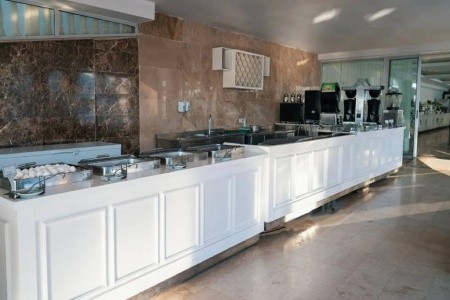 La Perla Resort - 10