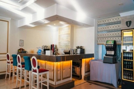 La Perla Resort - 11