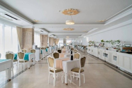 La Perla Resort - 13