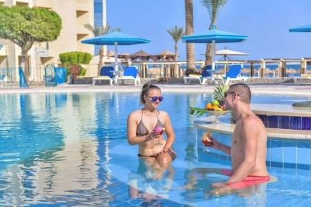 Moreno Horizon Spa & Resort (Ex. Marina Beach Resort) - 12