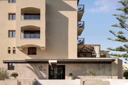 Theartemis Palace - 2