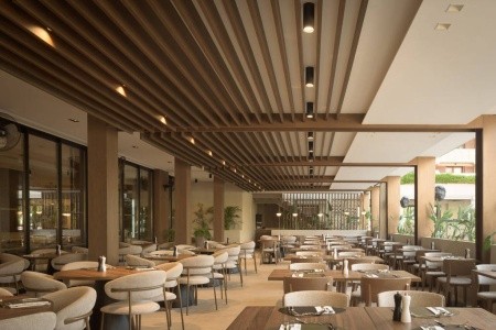 Theartemis Palace - 11