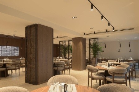 Theartemis Palace - 12