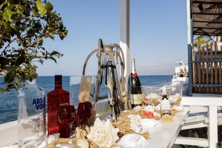 Kahlua Sea View Suites - 3