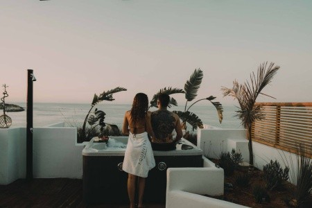 Kahlua Sea View Suites - 10