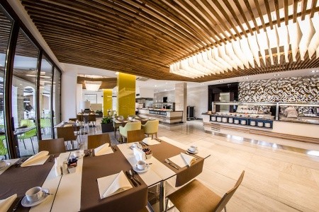 Premier Fort Beach - 63