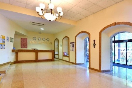 Estreya Palace & Residence - 8