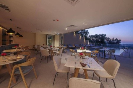 Poseidon Beach Resort - 7