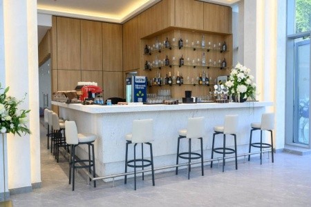 Poseidon Beach Resort - 9