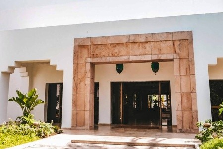 The Orangers Beach Resort & Bungalows - 10