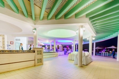 Royal Garden Palace - 28