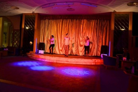 Royal Garden Palace - 30