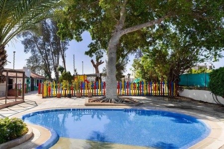 Paphos Gardens Holiday Resort - 11