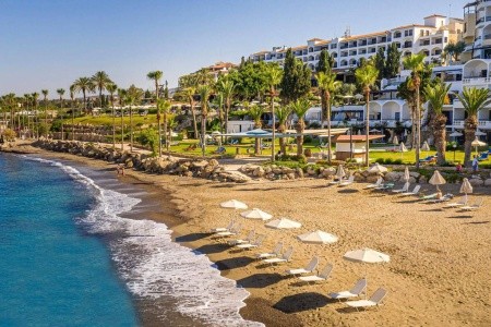 Coral Beach Hotel & Resort - 4