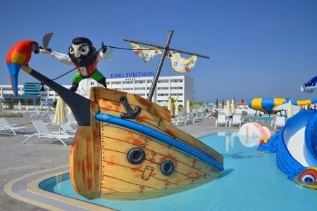 King Evelthon Beach Hotel And Resort - 11