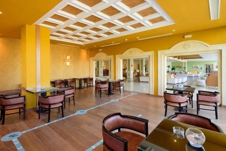 Occidental Marhaba - 9