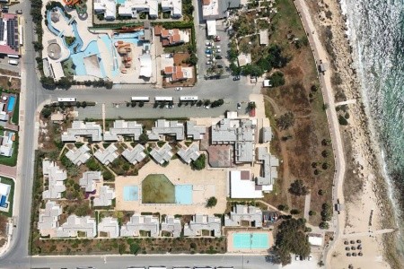 Electra Holiday Village Water Park Resort - 2