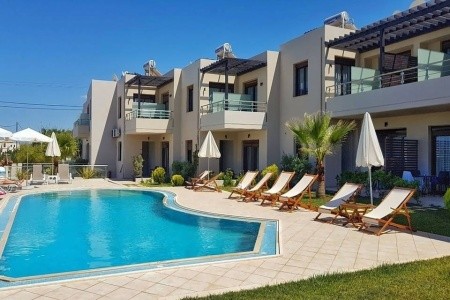 Carisa Suites And Apartments